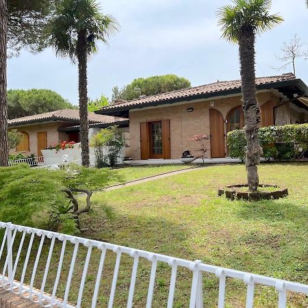 Villa Palm Lignano Sabbiadoro Exterior foto