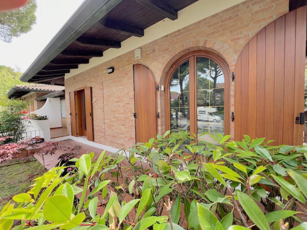 Villa Palm Lignano Sabbiadoro Exterior foto