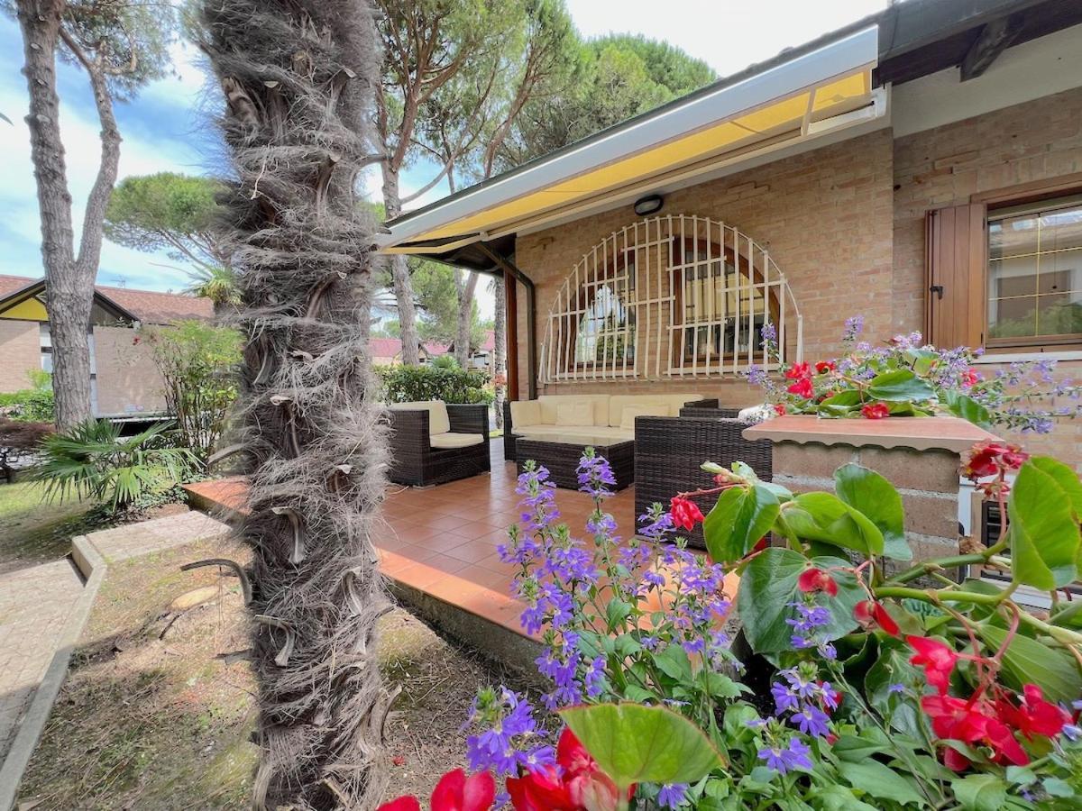 Villa Palm Lignano Sabbiadoro Exterior foto